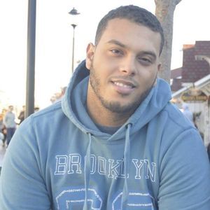 Meet your Posher, Emil